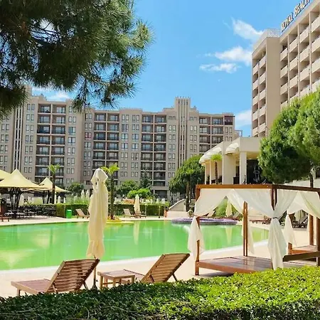 Apartament W Hotelu Royal Beach 5* Sluneční pobřeží
